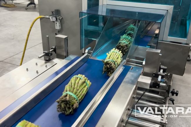 ValTara SleekWrapper i 65 to Flow Wrap Whole Asparagus